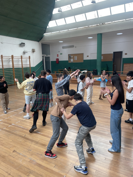 Kilts and Bagpipes in La Llagosta! 